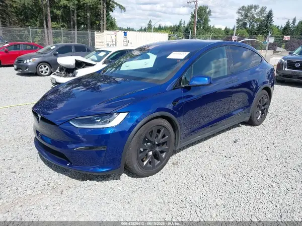 7SAXCBE5XRF432411 2024 TESLA MODEL X - Image 2
