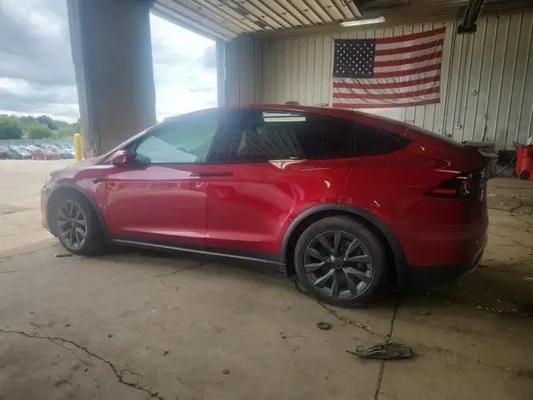 7SAXCBE5XRF456076 2024 TESLA MODEL X - Image 2