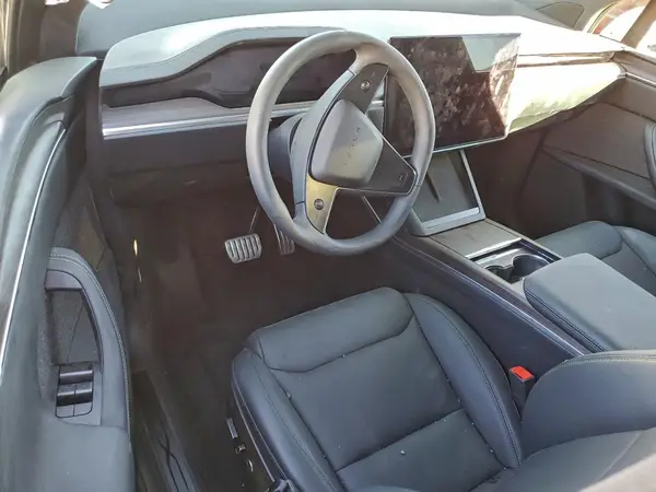 7SAXCBE5XSF462174 2025 TESLA MODEL X - Image 8