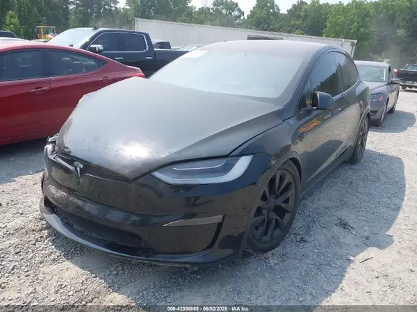 7SAXCBE60NF342056 2022 TESLA MODEL X - Image 2