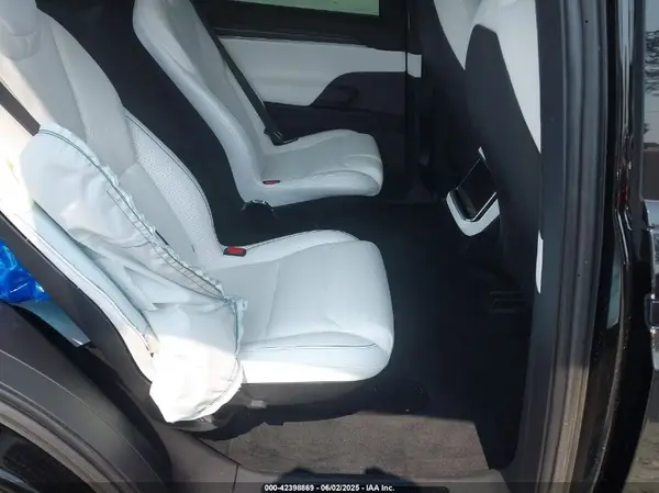 7SAXCBE60NF342056 2022 TESLA MODEL X - Image 8