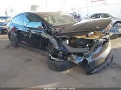 7SAXCBE60NF351288 2022 TESLA MODEL X