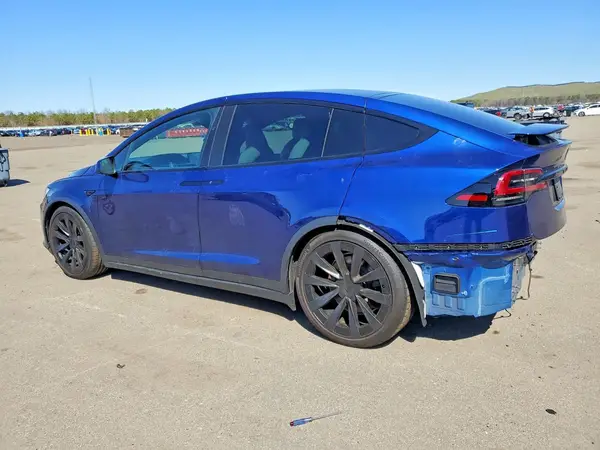 7SAXCBE60NF355079 2022 TESLA MODEL X - Image 2