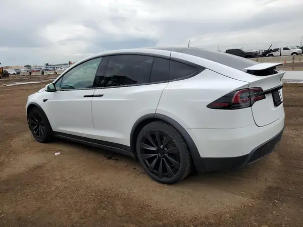 7SAXCBE60PF374623 2023 TESLA MODEL X - Image 2