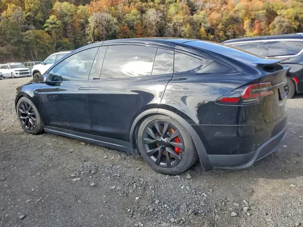 7SAXCBE60PF385654 2023 TESLA MODEL X - Image 2