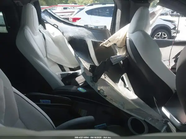 7SAXCBE60PF428146 2023 TESLA MODEL X - Image 8