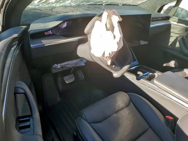 7SAXCBE60RF438677 2024 TESLA MODEL X - Image 8