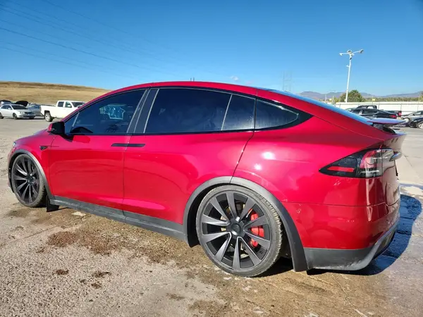 7SAXCBE60RF439439 2024 TESLA MODEL X - Image 2