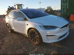 7SAXCBE60RF440557 2024 TESLA MODEL X