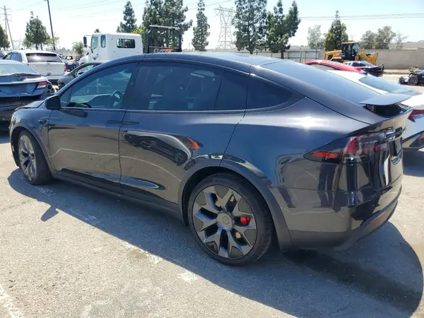 7SAXCBE60TF481391 2026 TESLA MODEL X - Image 2