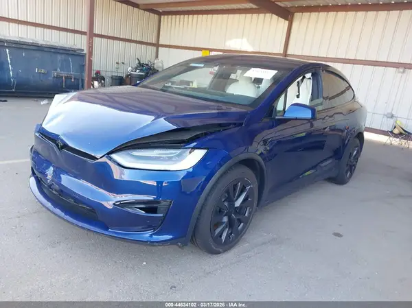 7SAXCBE61NF337108 2022 TESLA MODEL X - Image 2