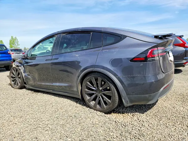 7SAXCBE61NF359125 2022 TESLA MODEL X - Image 2