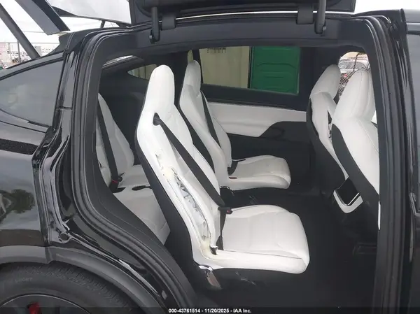 7SAXCBE61PF418287 2023 TESLA MODEL X - Image 8