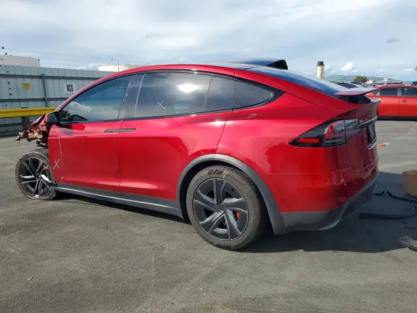 7SAXCBE61TF477771 2026 TESLA MODEL X - Image 2