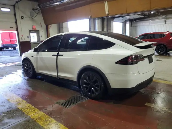 7SAXCBE62PF372291 2023 TESLA MODEL X - Image 2