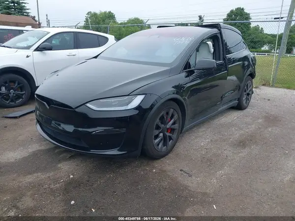 7SAXCBE62RF437093 2024 TESLA MODEL X - Image 2