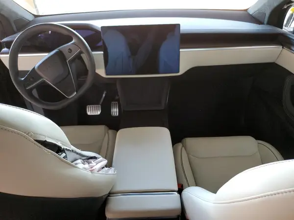 7SAXCBE62RF460115 2024 TESLA MODEL X - Image 8