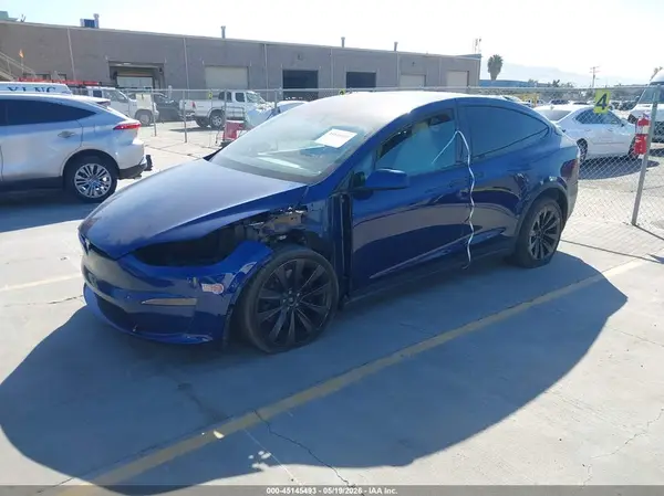 7SAXCBE63NF333139 2022 TESLA MODEL X - Image 2