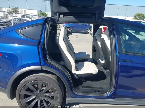 7SAXCBE63NF333139 2022 TESLA MODEL X - Image 8