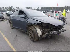 7SAXCBE63NF334002 2022 TESLA MODEL X