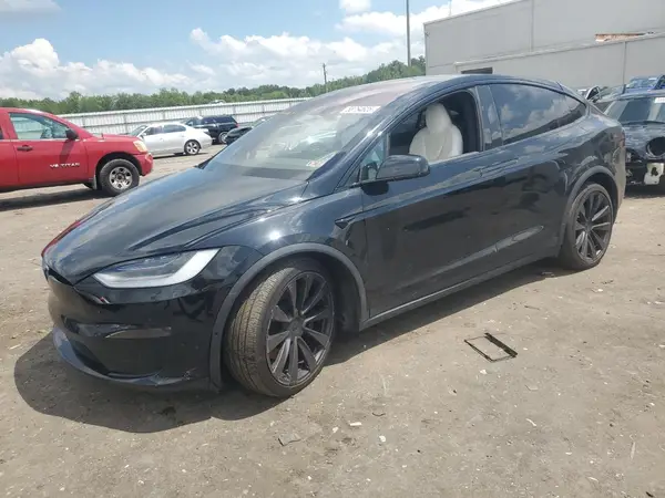 7SAXCBE63NF340799 2022 TESLA MODEL X - Image 1