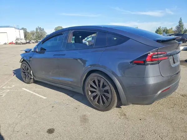 7SAXCBE63NF343234 2022 TESLA MODEL X - Image 2