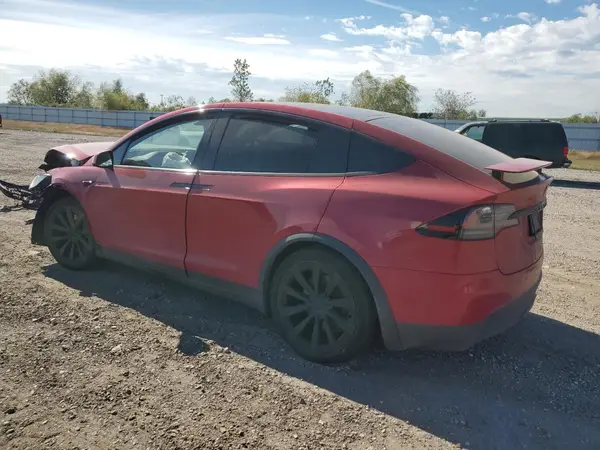7SAXCBE63NF345744 2022 TESLA MODEL X - Image 2