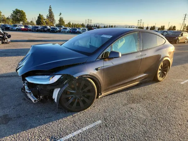 7SAXCBE63NF353584 2022 TESLA MODEL X - Image 1