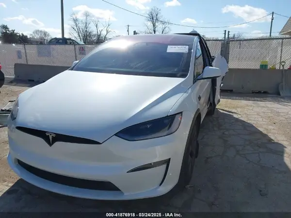 7SAXCBE63PF405105 2023 TESLA MODEL X - Image 2