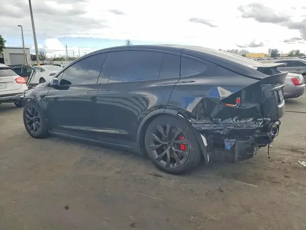 7SAXCBE63RF445655 2024 TESLA MODEL X - Image 2