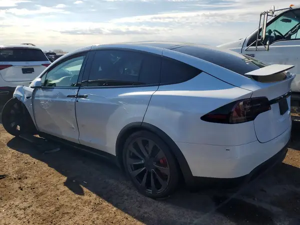 7SAXCBE63SF465376 2025 TESLA MODEL X - Image 2
