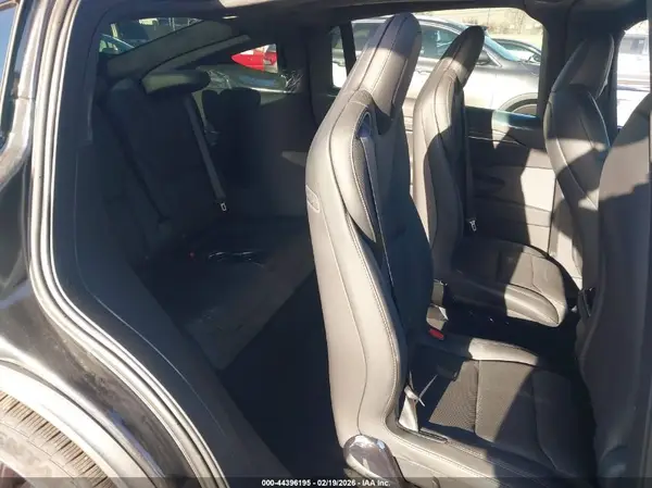 7SAXCBE63TF477867 2026 TESLA MODEL X - Image 8