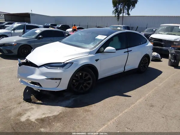 7SAXCBE64NF331741 2022 TESLA MODEL X - Image 2