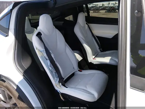 7SAXCBE64NF331741 2022 TESLA MODEL X - Image 8