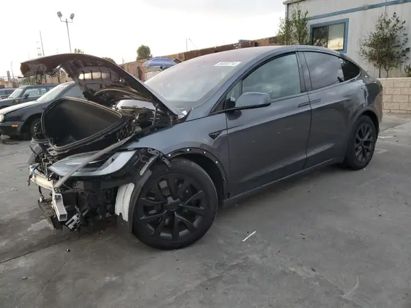 7SAXCBE64NF358213 2022 TESLA MODEL X - Image 1