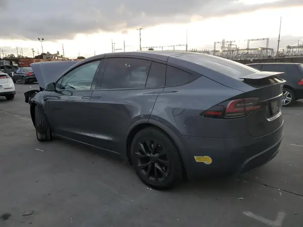 7SAXCBE64NF358213 2022 TESLA MODEL X - Image 2