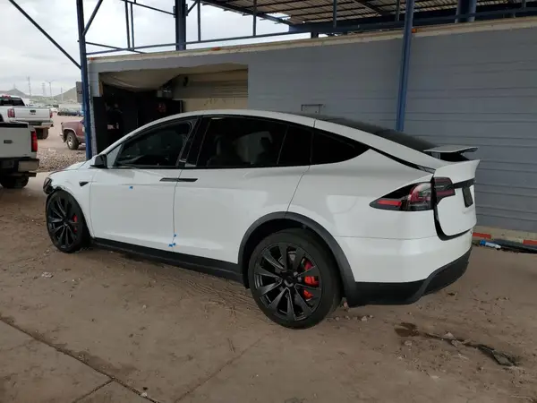 7SAXCBE64PF405369 2023 TESLA MODEL X - Image 2