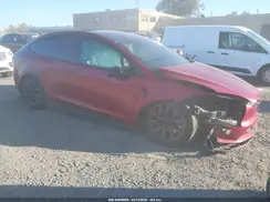 7SAXCBE64RF440576 2024 TESLA MODEL X