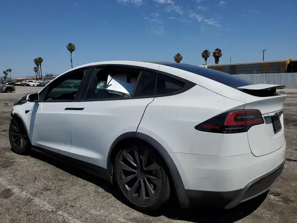 7SAXCBE64RF442098 2024 TESLA MODEL X - Image 2