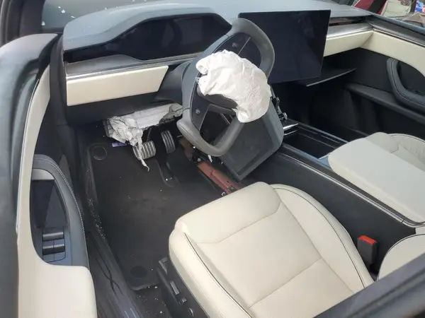 7SAXCBE64RF453182 2024 TESLA MODEL X - Image 8