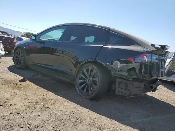 7SAXCBE65NF329920 2022 TESLA MODEL X - Image 2