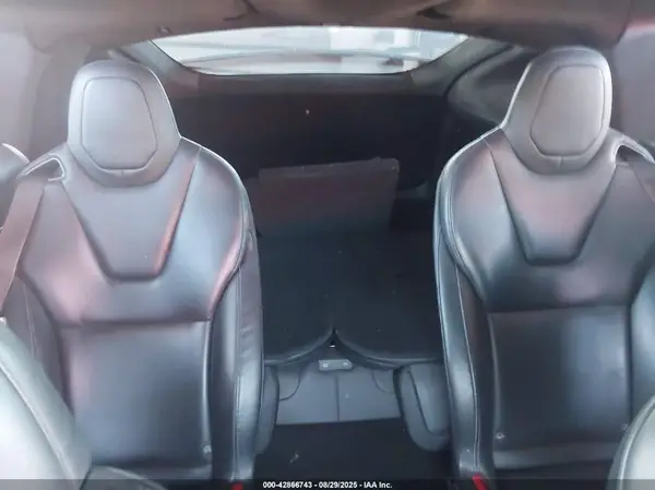 7SAXCBE65NF339105 2022 TESLA MODEL X - Image 8