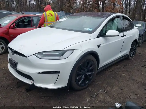 7SAXCBE65NF341601 2022 TESLA MODEL X - Image 2