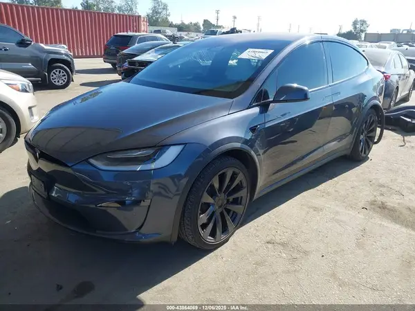 7SAXCBE65NF356647 2022 TESLA MODEL X - Image 2