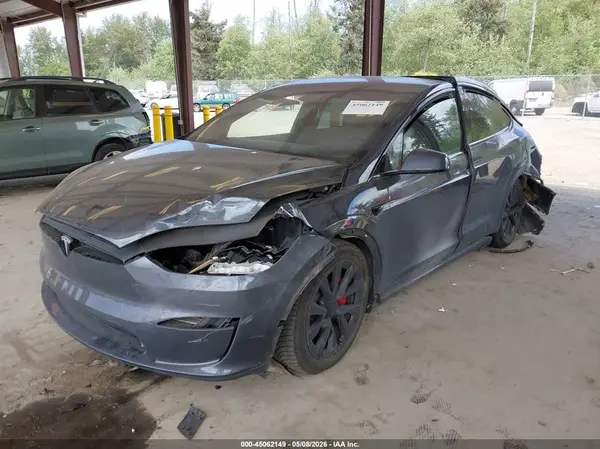 7SAXCBE65PF400746 2023 TESLA MODEL X - Image 2