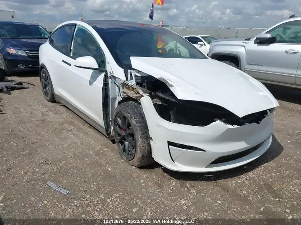 7SAXCBE65PF413335 2023 TESLA MODEL X - Image 1