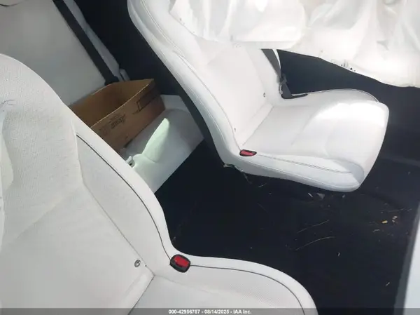 7SAXCBE65PF418602 2023 TESLA MODEL X - Image 8