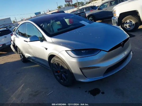 7SAXCBE65RF453398 2024 TESLA MODEL X - Image 1