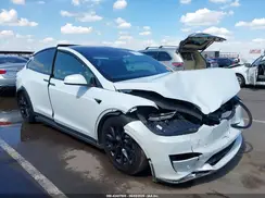 7SAXCBE66NF351490 2022 TESLA MODEL X