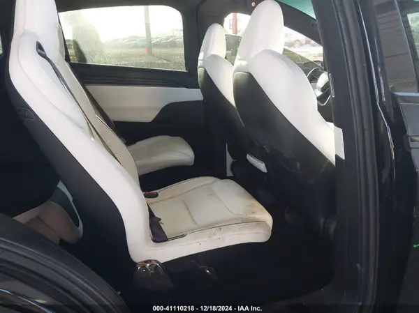 7SAXCBE66PF374626 2023 TESLA MODEL X - Image 8